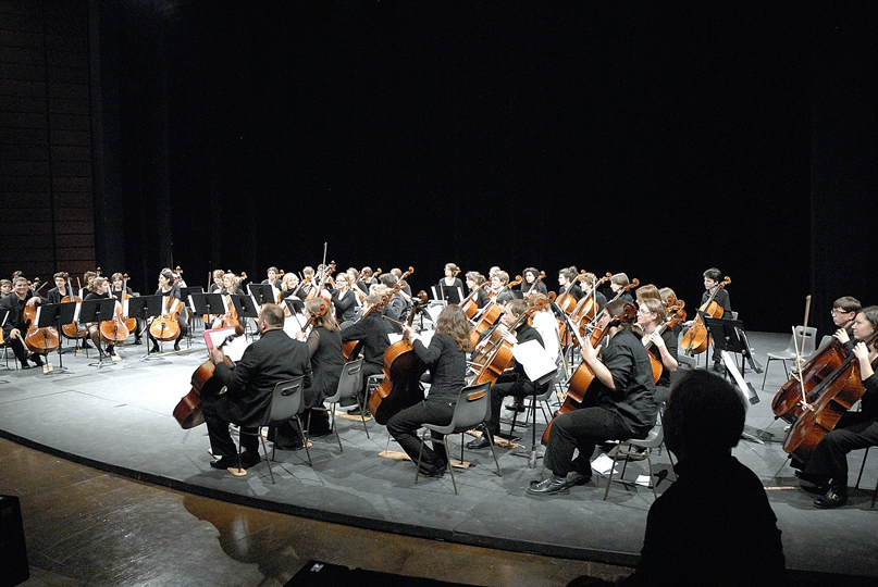 ensemble-violoncelle-2010-sur-la-scene-nationale-de-chalons-en-champagne-paul-bazelaire-agnes7